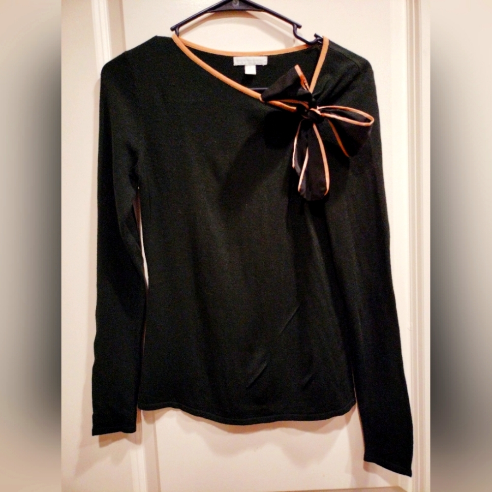 New York &Co. Sweater XS Black with Bow